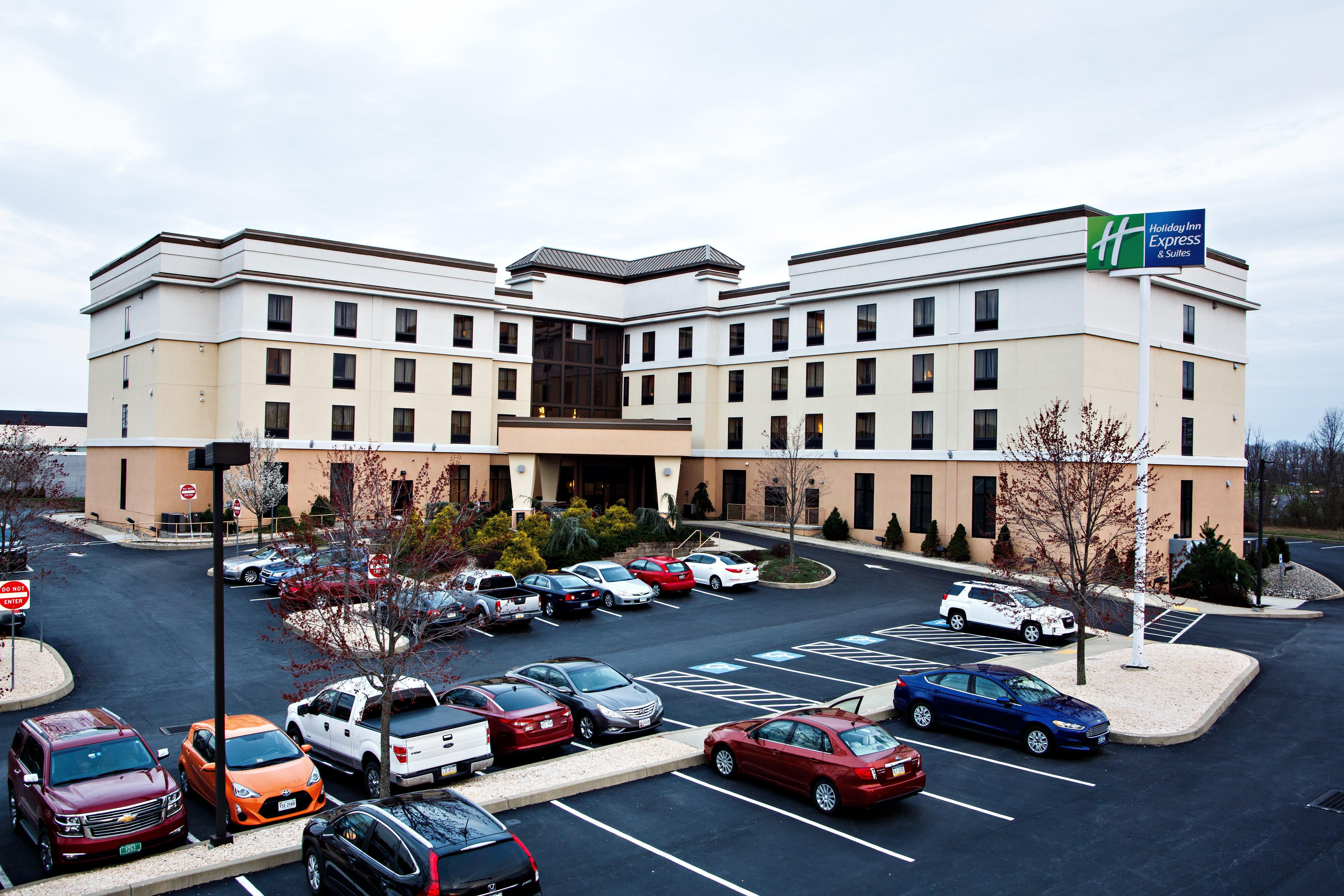 מכניקסבורג Holiday Inn Express & Suites Harrisburg West מראה חיצוני תמונה