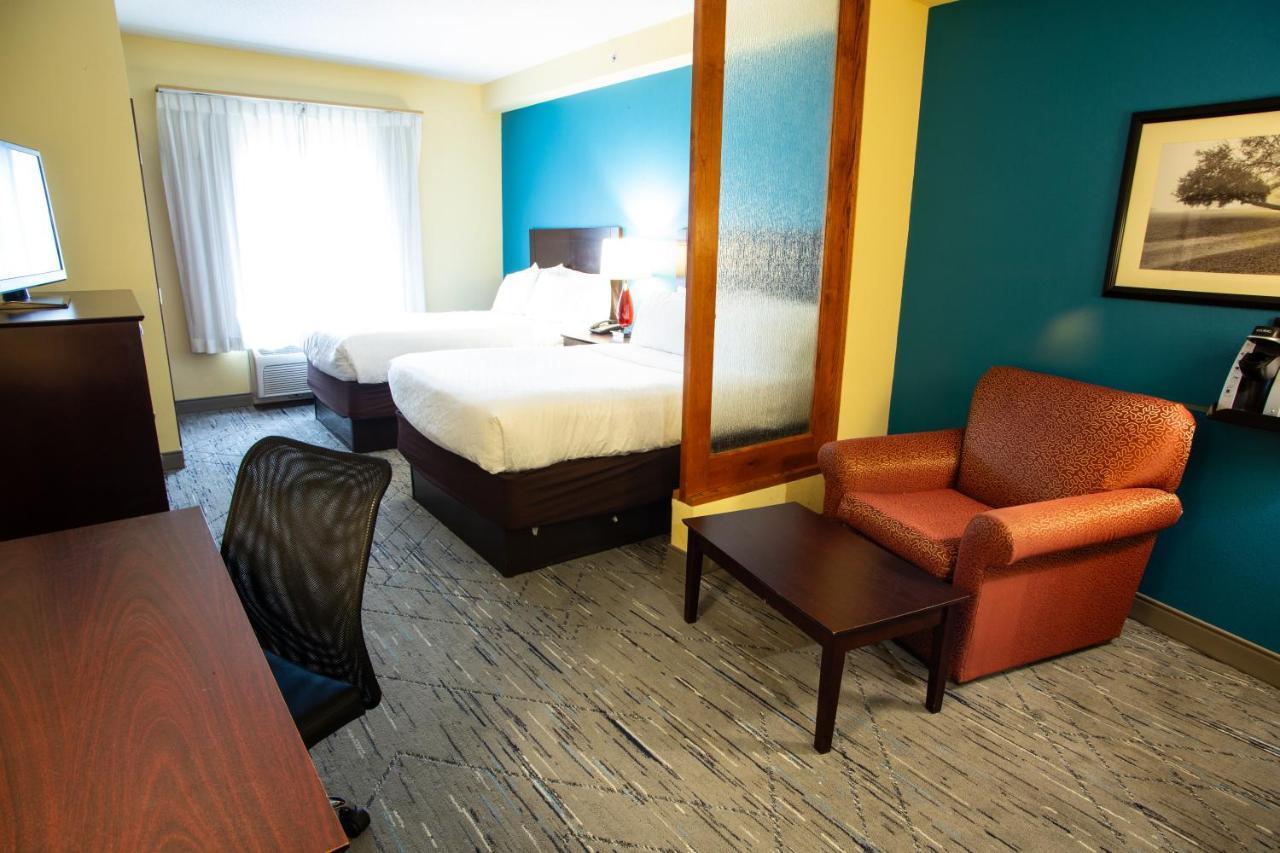 מכניקסבורג Holiday Inn Express & Suites Harrisburg West מראה חיצוני תמונה