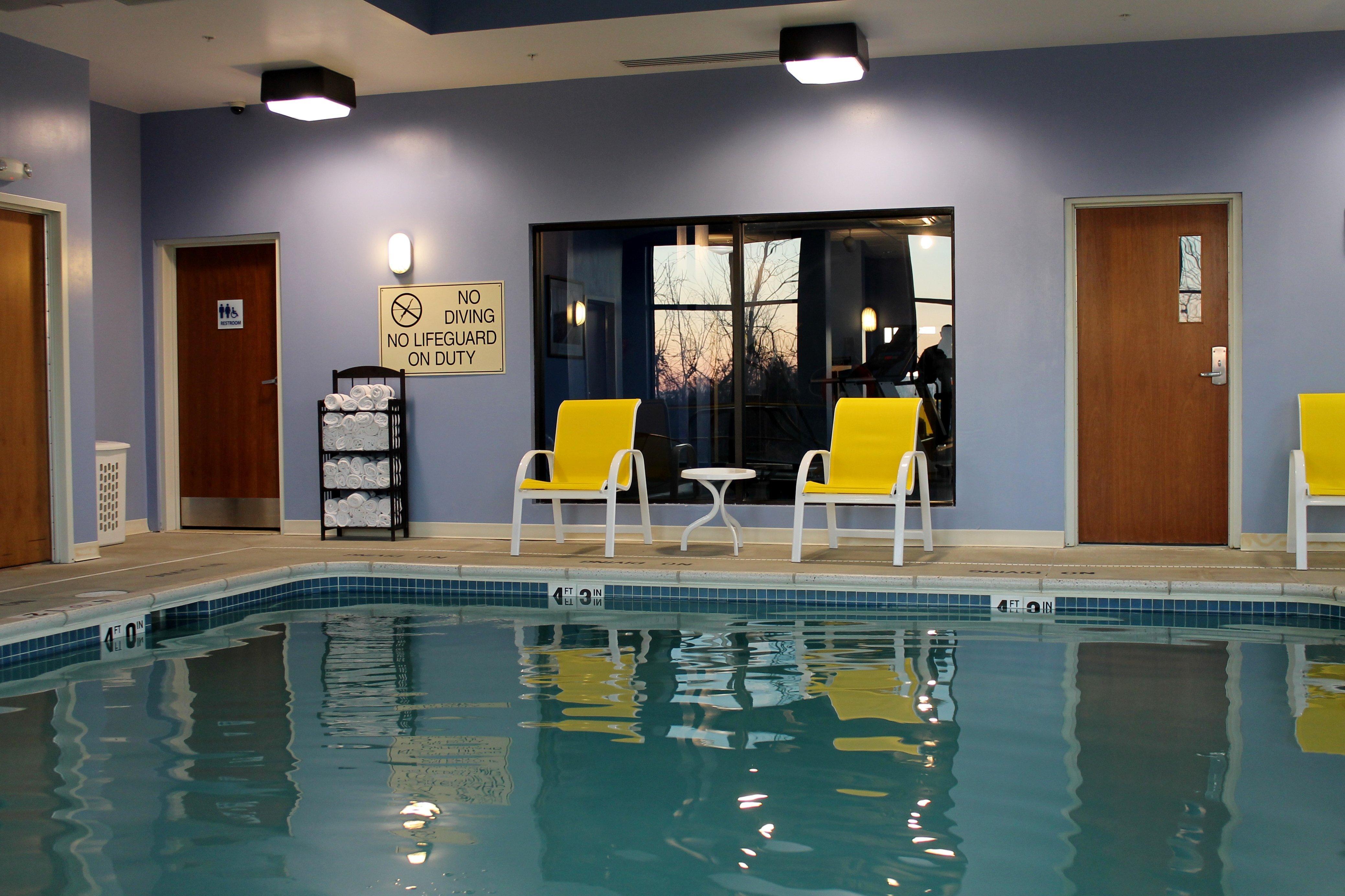 מכניקסבורג Holiday Inn Express & Suites Harrisburg West מראה חיצוני תמונה
