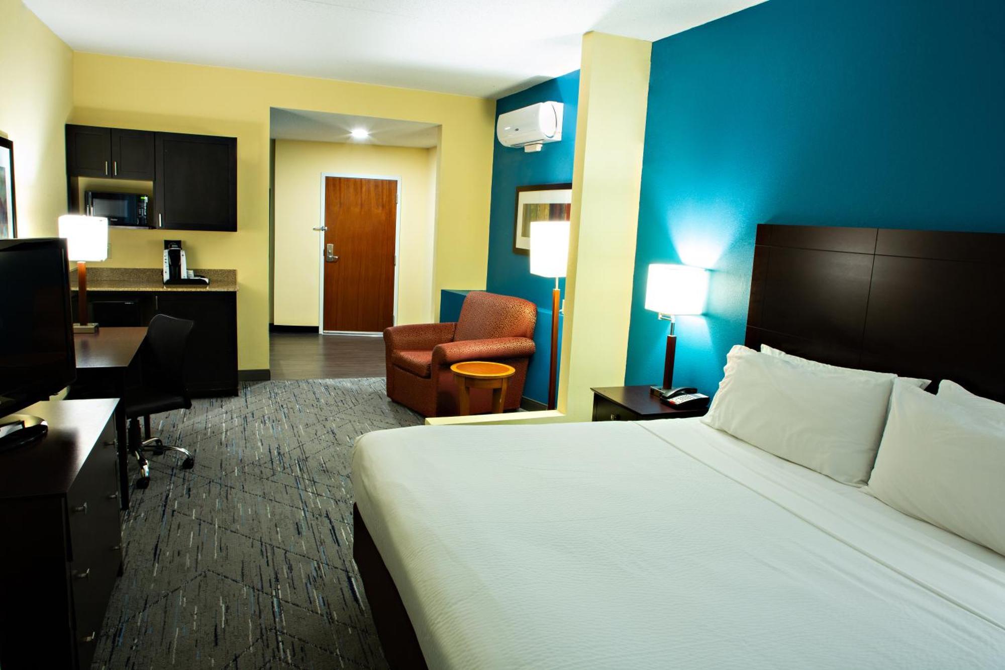 מכניקסבורג Holiday Inn Express & Suites Harrisburg West מראה חיצוני תמונה