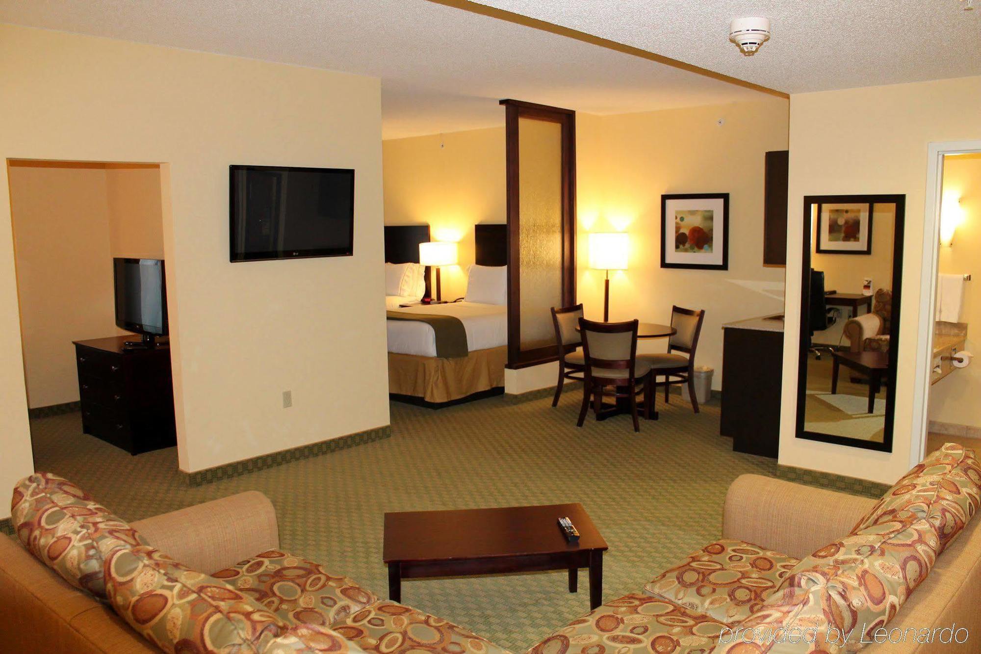 מכניקסבורג Holiday Inn Express & Suites Harrisburg West מראה חיצוני תמונה